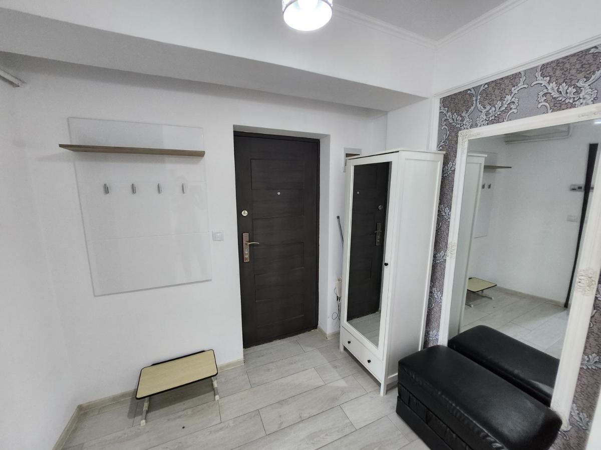 Boutique City Retreats Apartments Iasi Exterior foto