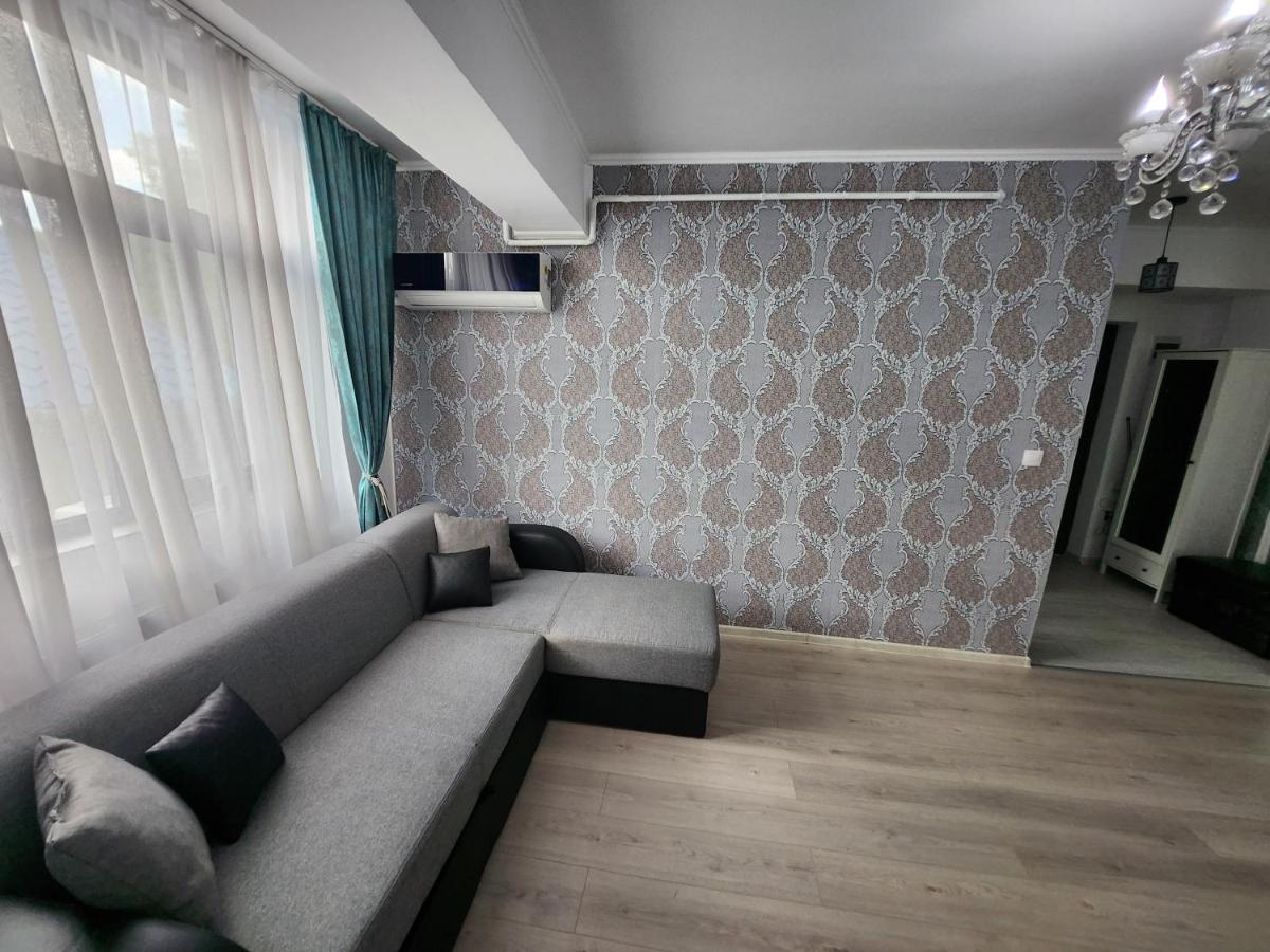 Boutique City Retreats Apartments Iasi Exterior foto